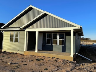 1057 Fairway Dr, Sheboygan Falls, WI 53085