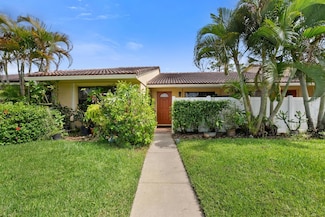 6734 Bridlewood Ct, Boca Raton, FL 33433