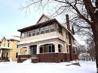 2200 Dupont Ave N, Minneapolis, MN 55411