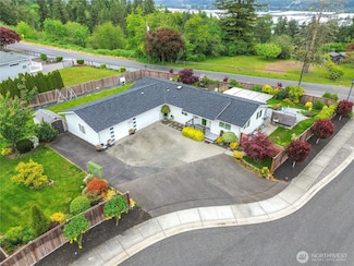 4112 Caldwell Rd E, Edgewood, WA 98372
