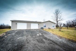 11012 Trentman Rd, Fort Wayne, IN 46816