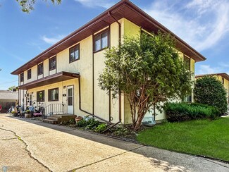 2815 9th St N Unit B4, Fargo, ND 58102