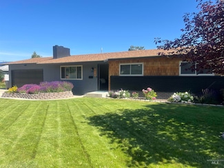 412 W Dakota Ave, Nampa, ID 83686