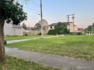 1716 E 4th St, Dayton, OH 45403