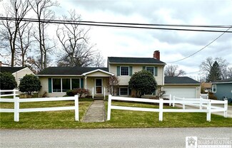 1693 Park St, Olean, NY 14760