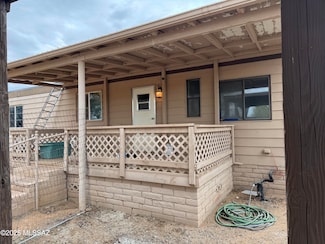 11125 W Anthony Dr, Tucson, AZ 85743