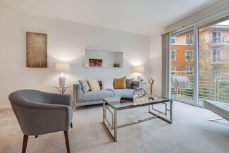 401 Crescent Ct Unit 4301, San Francisco, CA 94134