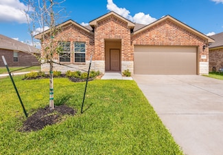 2517 River Way Dr, Navasota, TX 77868