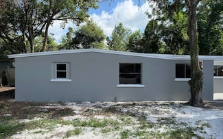 993 SE Putnam St, Lake City, FL 32025