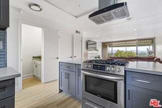 4553 Don Ricardo Dr, Los Angeles, CA 90008