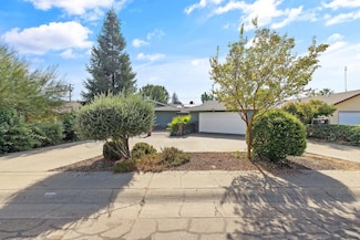 531 W Feemster Ave, Visalia, CA 93277