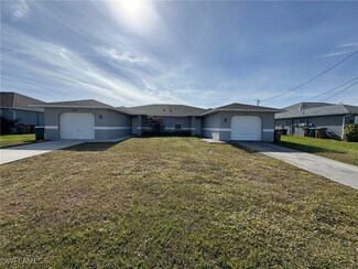 2002 NE 6th St, Cape Coral, FL 33909