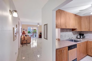 17001 NE 13th Ave Unit 103, Miami, FL 33162