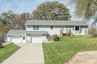 234 Chautauqua Ave, Colfax, IA 50054
