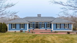 259 Highland Ave, North Dartmouth, MA 02747