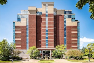 132 Lakefront Blvd Unit 804, Buffalo, NY 14202