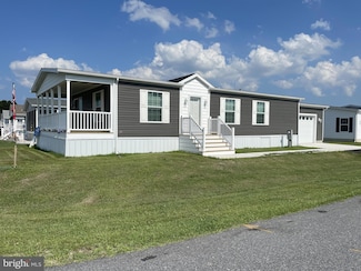 2 Folkstone Ln, Lewes, DE 19958