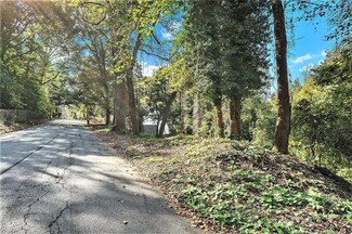 1055 Westmont Rd SW, Atlanta, GA 30311