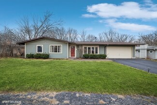 1519 Northlake Pkwy, Carpentersville, IL 60110