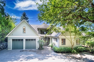 8281 W Mercer Way, Mercer Island, WA 98040