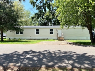 272 Pine Dr, Altoona, WI 54720