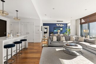 32 Traveler St Unit 706, Boston, MA 02118