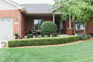 608 W North St, Peotone, IL 60468