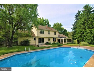 328 N Tamenend Ave, Doylestown, PA 18901