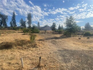 829 Pearson Rd, Paradise, CA 95969