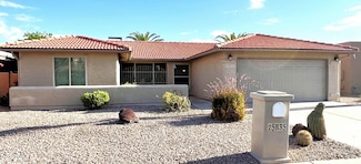 25835 S Greencastle Dr Unit 16, Sun Lakes, AZ 85248
