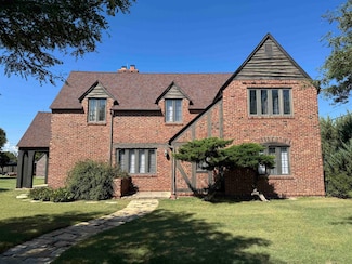 503 Adams St, Jetmore, KS 67854