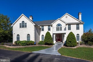 1071 N Grange Ave, Collegeville, PA 19426