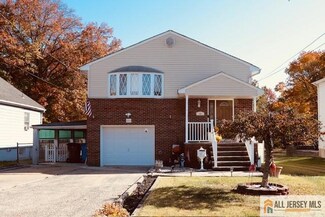 56 Kimberly Rd, Colonia, NJ 07067