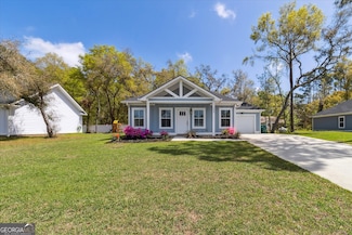 1658 Ashantilly Dr, Darien, GA 31305