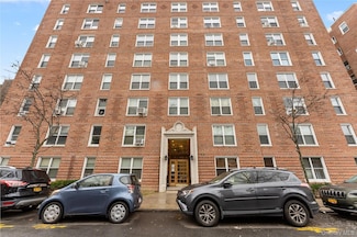 190 72nd St Unit 101, Brooklyn, NY 11209