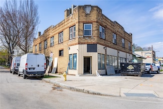85 Mapledale St, Rochester, NY 14609