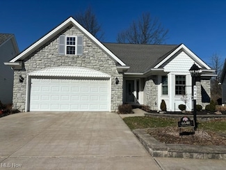 6648 Nantucket Ln, Cleveland, OH 44130