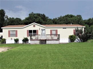 6908 20th St, Zephyrhills, FL 33542