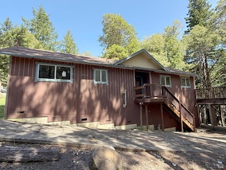 26901 Bear Dr, Willits, CA 95490
