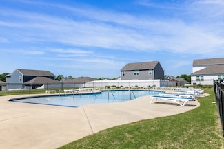 1002 Taylor Cir, Chapel Hill, TN 37034