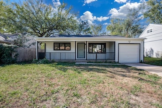 2217 Elpyco St, Wichita, KS 67218