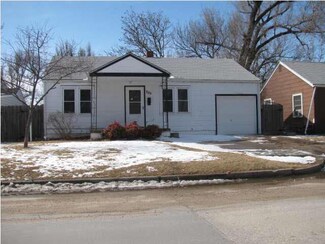 325 N Saint Paul St, Wichita, KS 67203
