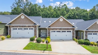 205 Bella Ct, Lynchburg, VA 24502