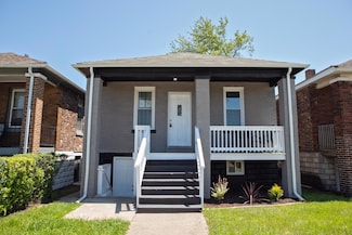 3841 Carey St, East Chicago, IN 46312