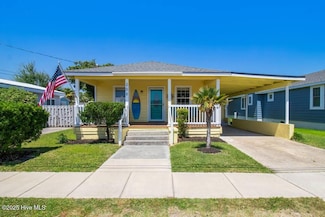 208 Hamlet Ave, Carolina Beach, NC 28428