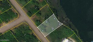 4766 Island Walk Dr SW, Shallotte, NC 28470