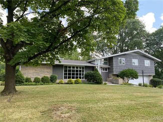 20 Prospect St, Auburn, NY 13021