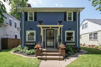 1407 Pascal St N, Saint Paul, MN 55108