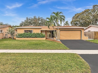 8910 NW 7th Ct, Pembroke Pines, FL 33024