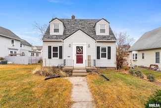 408 E 29th St, Davenport, IA 52803
